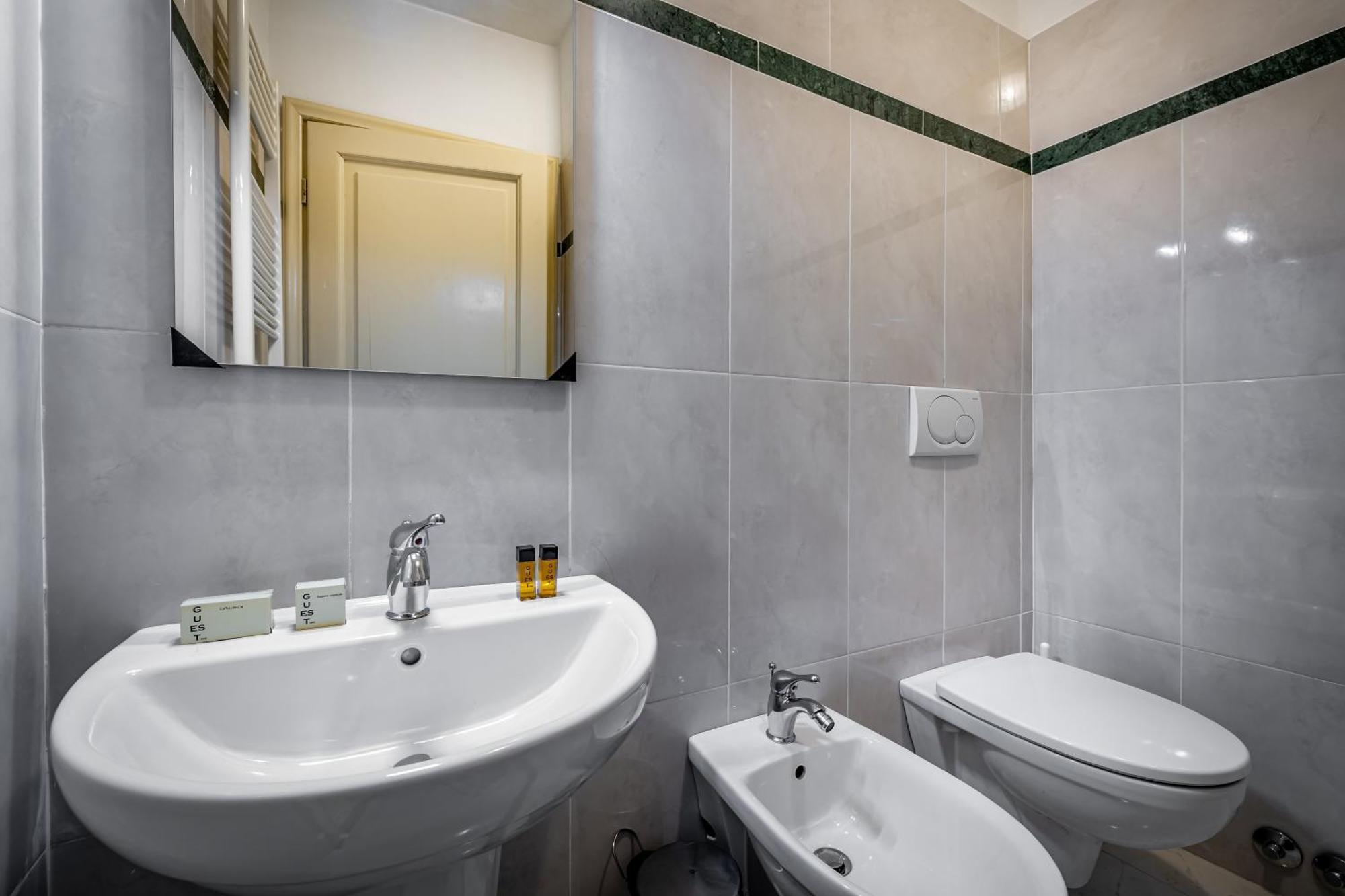 Yid Agnolo Three Bedroom Apartment In Florenz Exterior foto